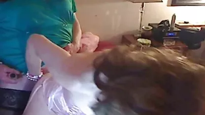 Sie dreht Sie auf german hd porn tube und machen Sie geil