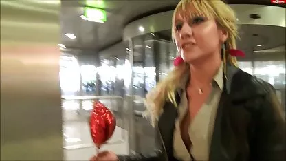 Fischnetz-Strümpfe machen Ihre masturbation noch spannender german porn 4k
