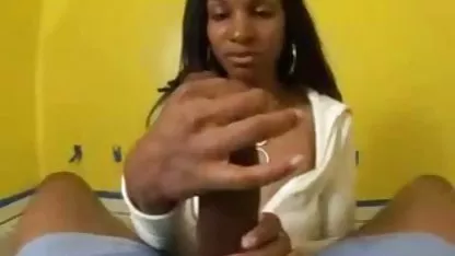 Wunderschöne tyra Mond deutschepornos hd bekommt cumshot auf Ihren Arsch