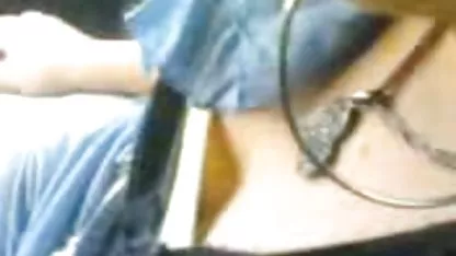 Slim Teenie erhält deutsche sexfilme in hd tief anal-penetration