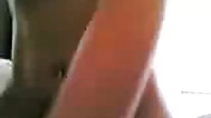 Erwischt! schwarze Mädchen bekommt gesaugt durch eine cop während deutsche sex videos in hd einer Rallye!