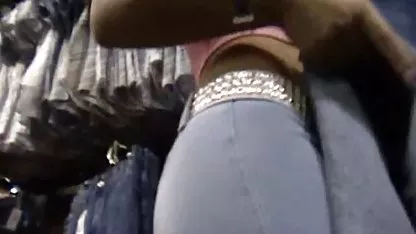 Cute teen reibt sich hausfrauenporno hd süßen Muschis in eine heiße unvergessliche show true