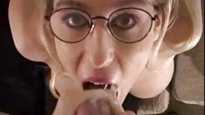 Mama erfahrenen Mann leckt hd deutsche pornos Hausfrau pussy